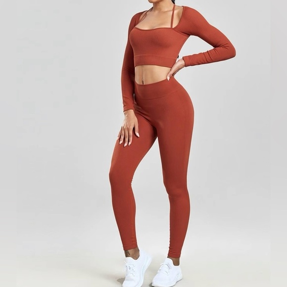 Womens Two Pieces Solid Seamless Long Sleeve Crop Top And Legging - Picture 3 of 4